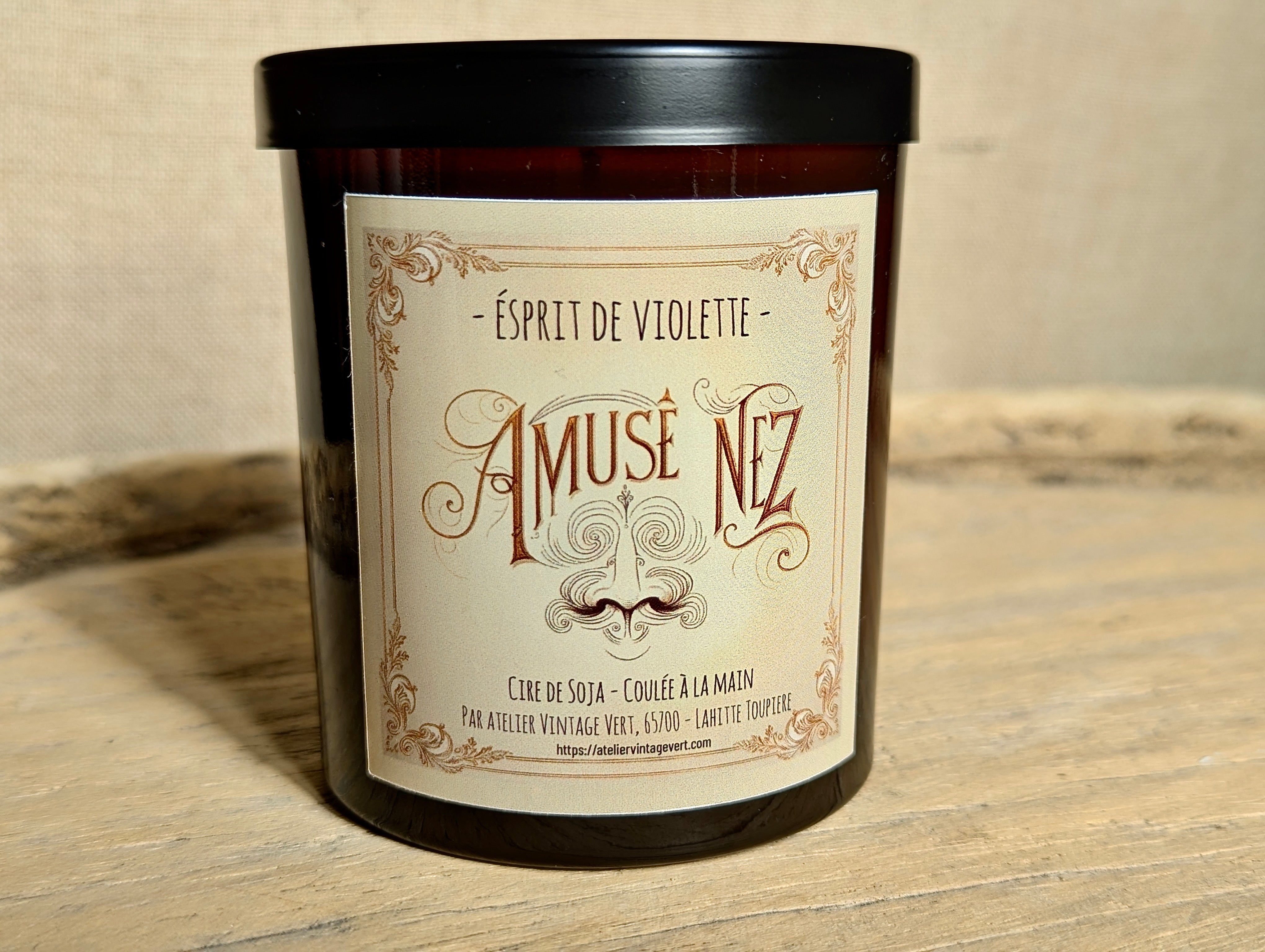 Bougie de soja Esprit de Violette | Collection Amusé Nez