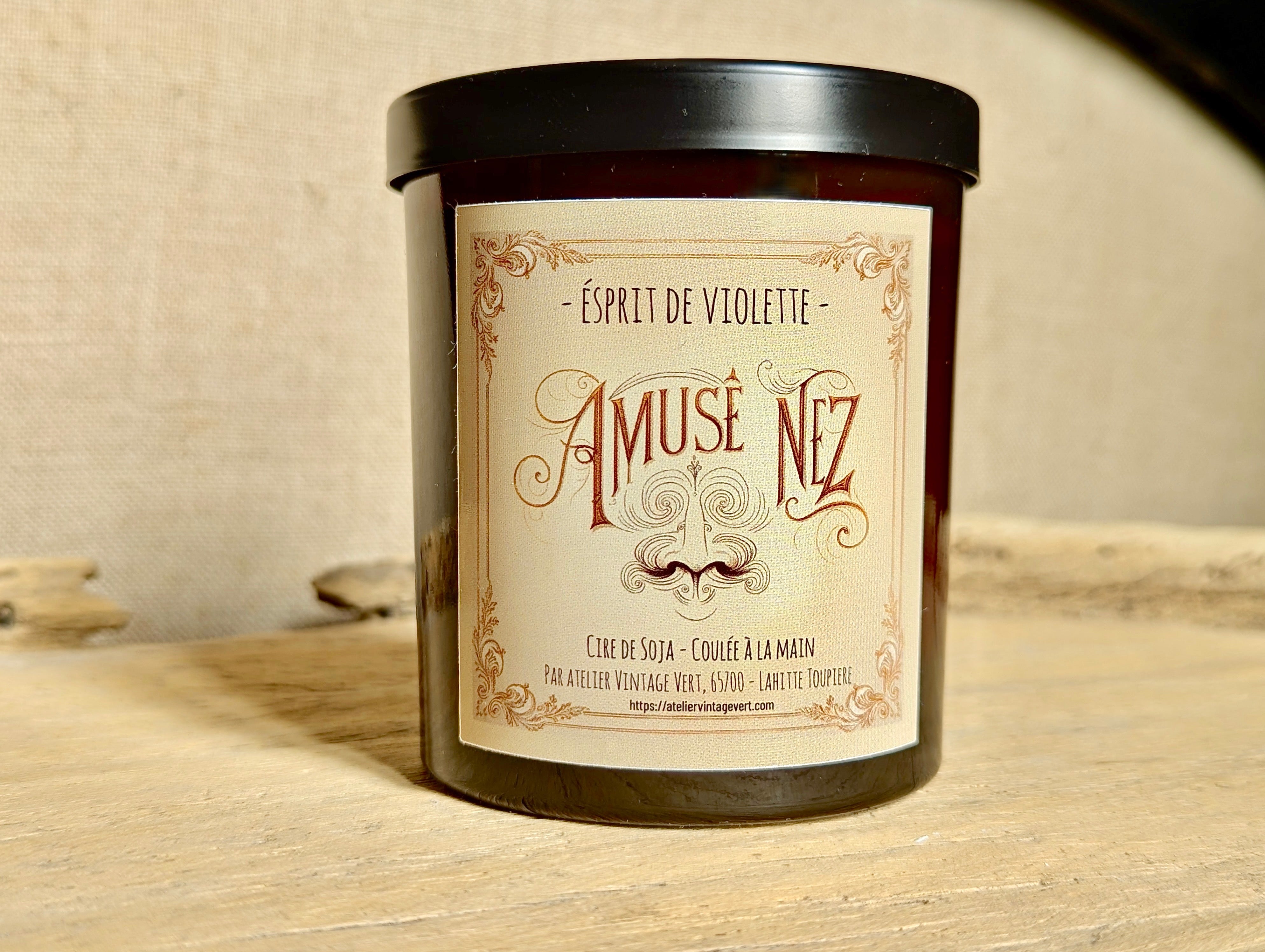 Bougie de soja Esprit de Violette | Collection Amusé Nez