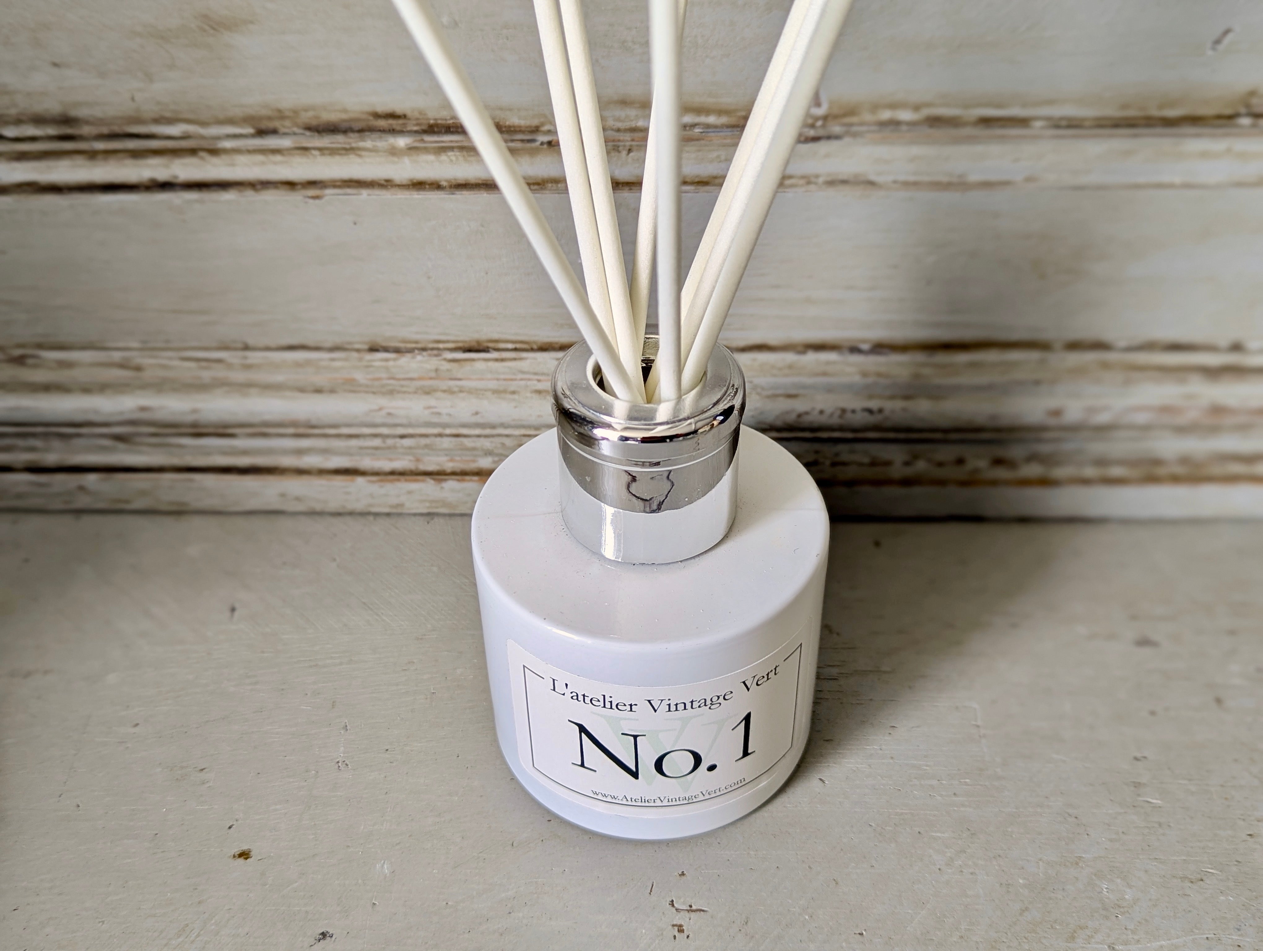 No.1 Pamplemousse Diffuser - Atelier Vintage Vert