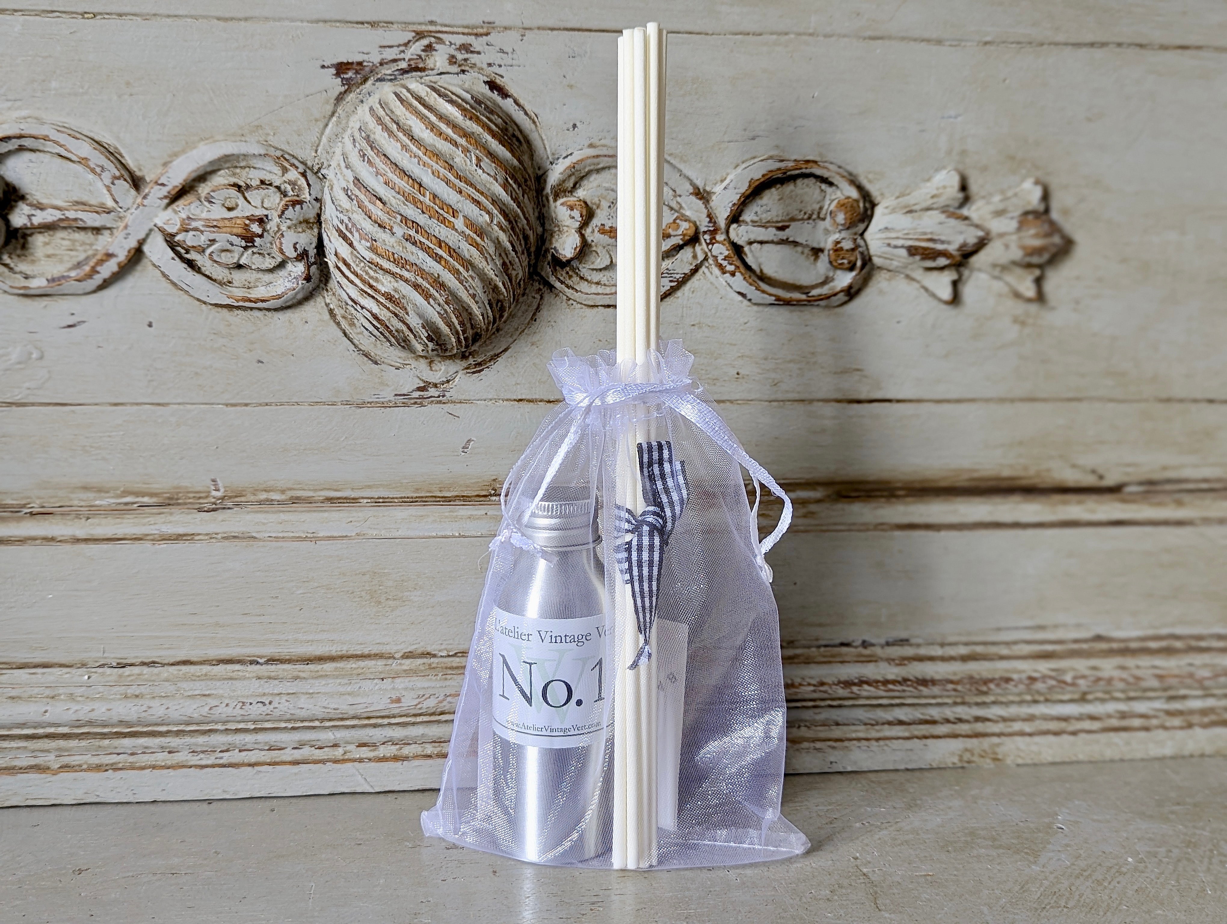 No 4 Fleur de Coton Diffuser - Atelier Vintage Vert